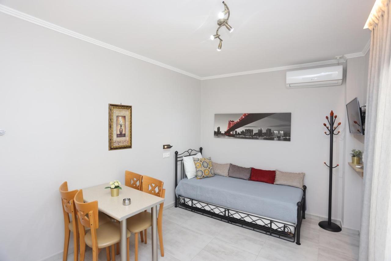 פפקוהורי Katerina Apartments מראה חיצוני תמונה