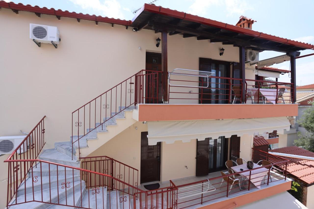 פפקוהורי Katerina Apartments מראה חיצוני תמונה