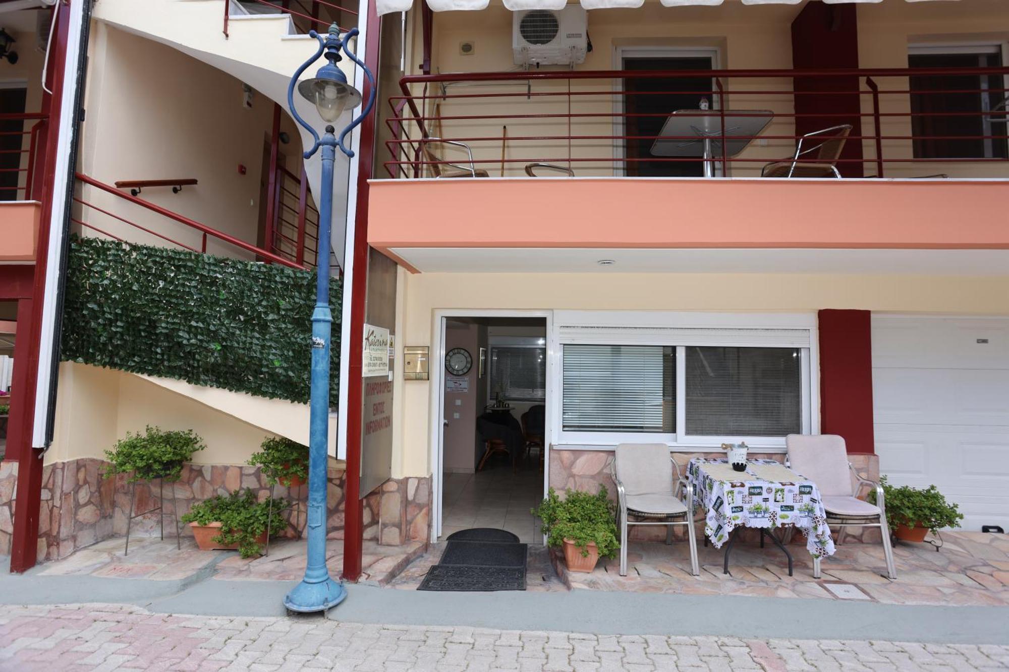 פפקוהורי Katerina Apartments מראה חיצוני תמונה