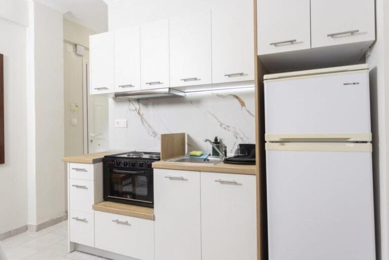פפקוהורי Katerina Apartments מראה חיצוני תמונה