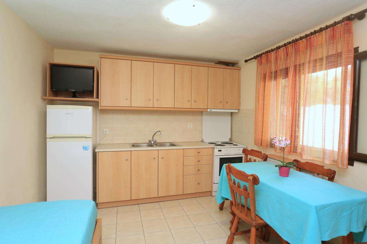 פפקוהורי Katerina Apartments מראה חיצוני תמונה